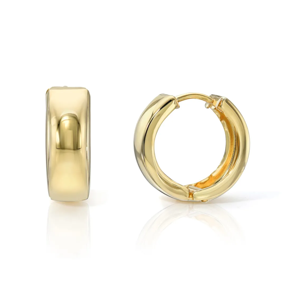chunky_hailey_huggie_1.webp Mama Bijoux Chunky Hailey Huggie Best