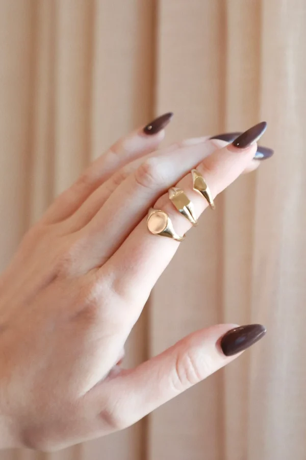 Mama Bijoux Gold Oval Shaped Signet Ring Fashion