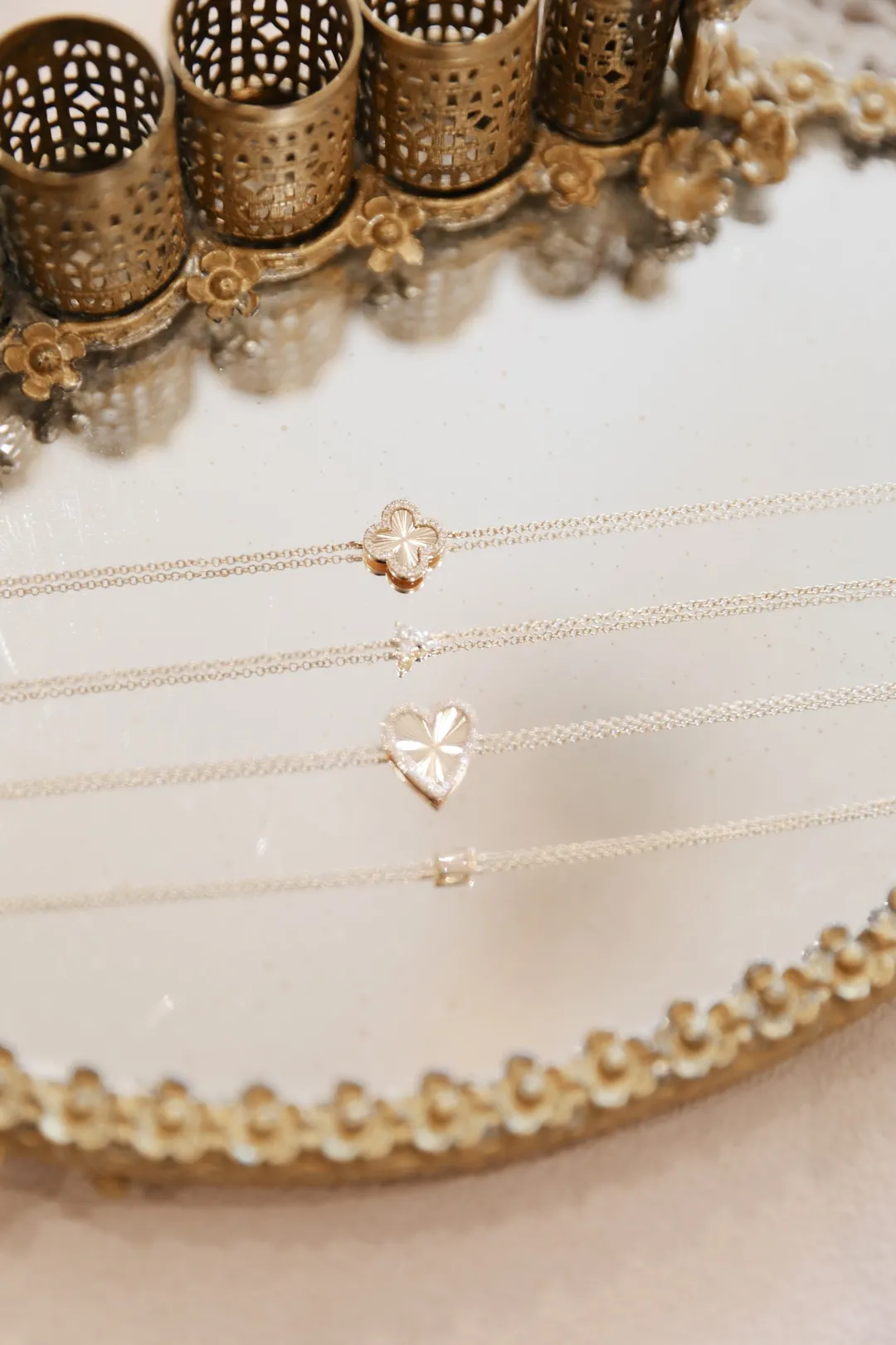 heart_exploding_diamond_a_2.webp Mama Bijoux Heart Exploding Diamond & Gold Bracelet Outlet
