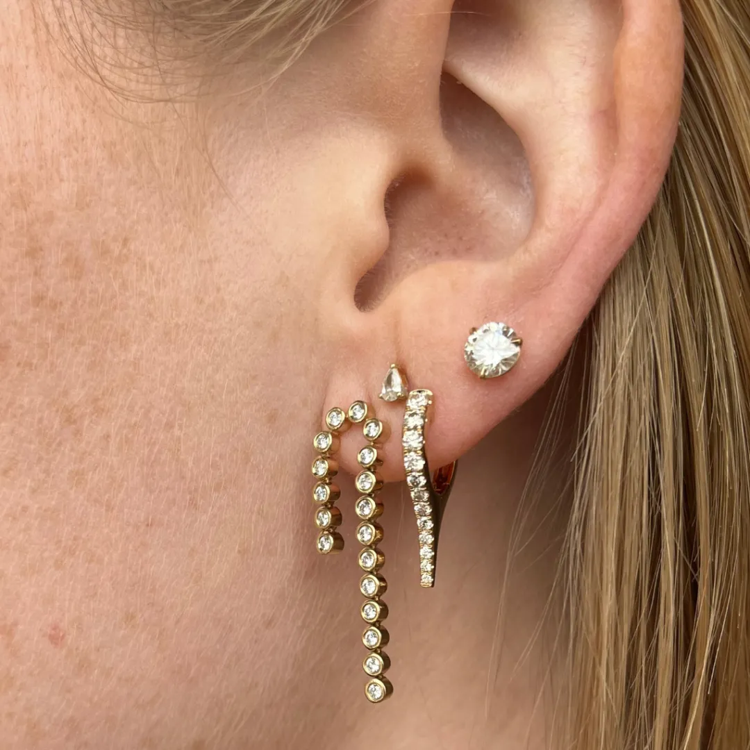 pear_shaped_mini_diamond__7.webp Mama Bijoux Pear Shaped Mini Diamond Stud Outlet