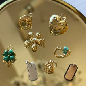 Mama Bijoux Scattered Shape Topaz Puffy Heart Pendant Best